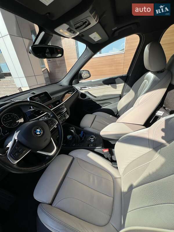Внедорожник / Кроссовер BMW X1 2017 в Киеве фото 8 Внедорожник / Кроссовер BMW X1 2017 в Киеве