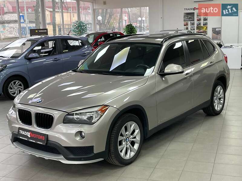 Внедорожник / Кроссовер BMW X1 2014 в Киеве