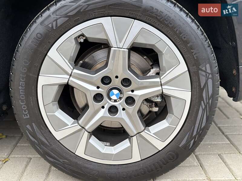 Внедорожник / Кроссовер BMW X1 2023 в Черкассах