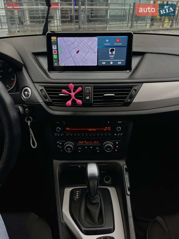 Позашляховик / Кросовер BMW X1 2011 в Чернівцях