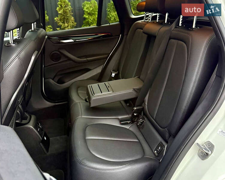 Внедорожник / Кроссовер BMW X1 2017 в Киеве фото 36 Внедорожник / Кроссовер BMW X1 2017 в Киеве