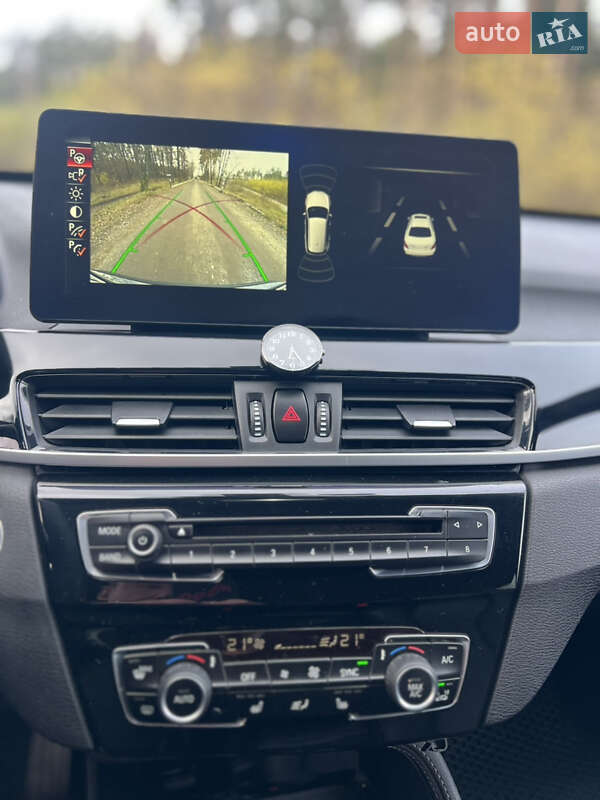 Внедорожник / Кроссовер BMW X1 2016 в Киеве