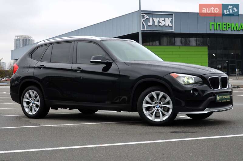 Внедорожник / Кроссовер BMW X1 2013 в Киеве