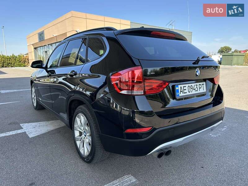 Внедорожник / Кроссовер BMW X1 2013 в Днепре