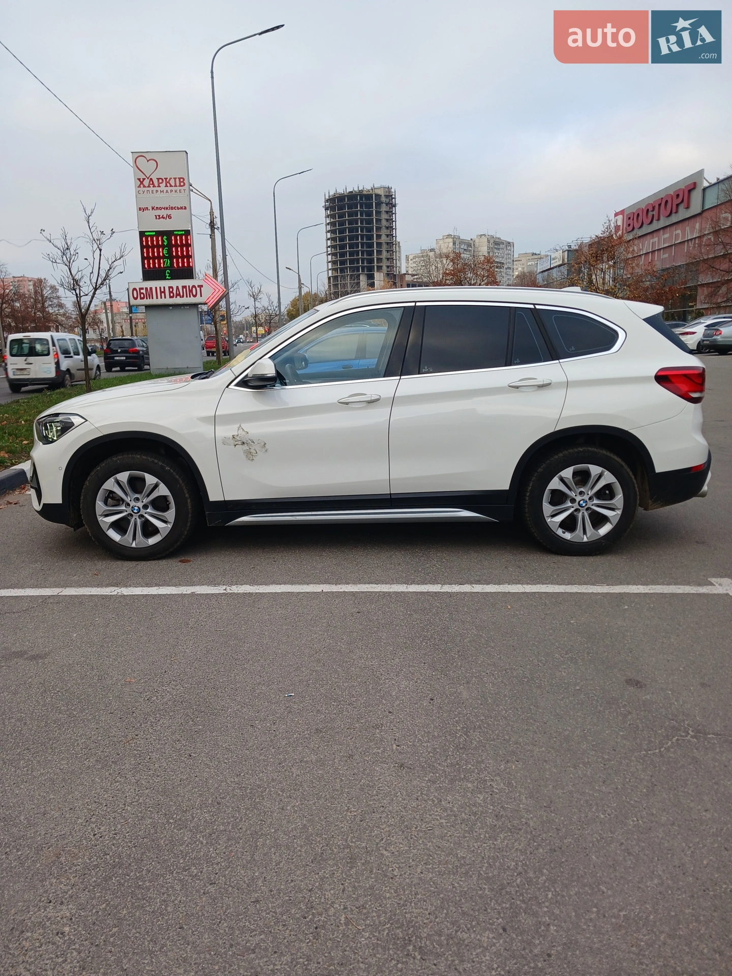2020 BMW X1 - мініатюра 4