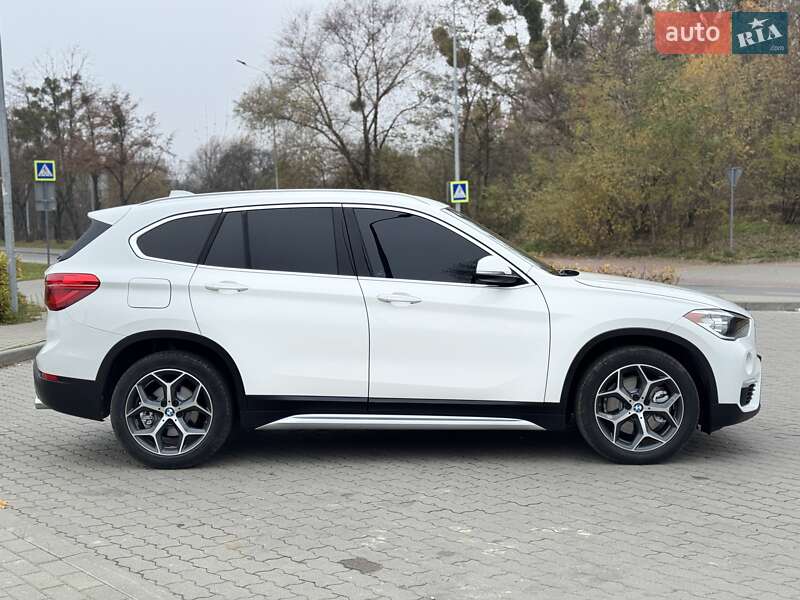 Внедорожник / Кроссовер BMW X1 2018 в Львове
