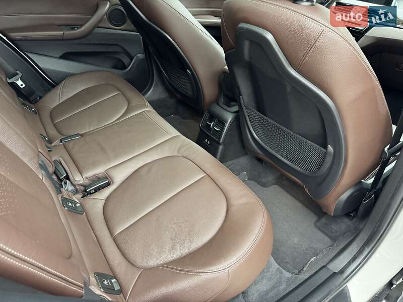 Внедорожник / Кроссовер BMW X1 2018 в Львове