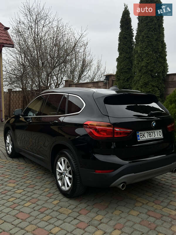Внедорожник / Кроссовер BMW X1 2019 в Ровно фото 4 Внедорожник / Кроссовер BMW X1 2019 в Ровно