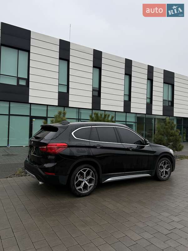 Внедорожник / Кроссовер BMW X1 2019 в Хмельницком