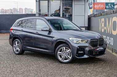 Внедорожник / Кроссовер BMW X1 2022 в Киеве
