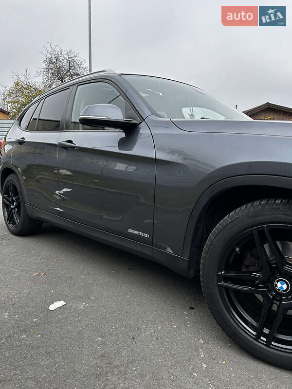 Внедорожник / Кроссовер BMW X1 2014 в Одессе