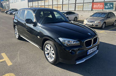Позашляховик / Кросовер BMW X1 2011 в Києві