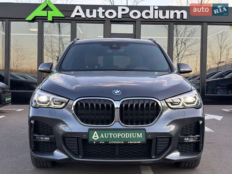 Позашляховик / Кросовер BMW X1 2022 в Києві фото 4 Позашляховик / Кросовер BMW X1 2022 в Києві