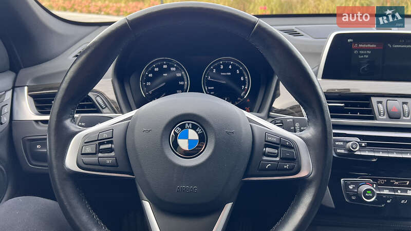 Внедорожник / Кроссовер BMW X1 2018 в Луцке