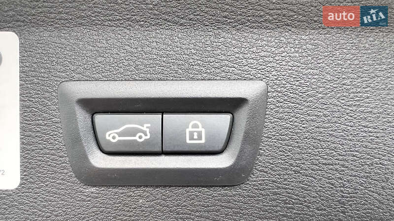 Внедорожник / Кроссовер BMW X1 2018 в Луцке