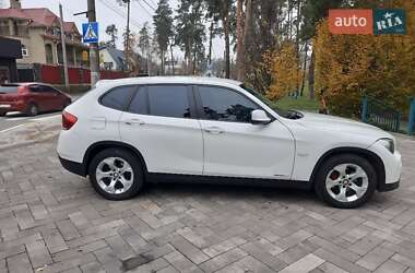 Позашляховик / Кросовер BMW X1 2010 в Ірпені