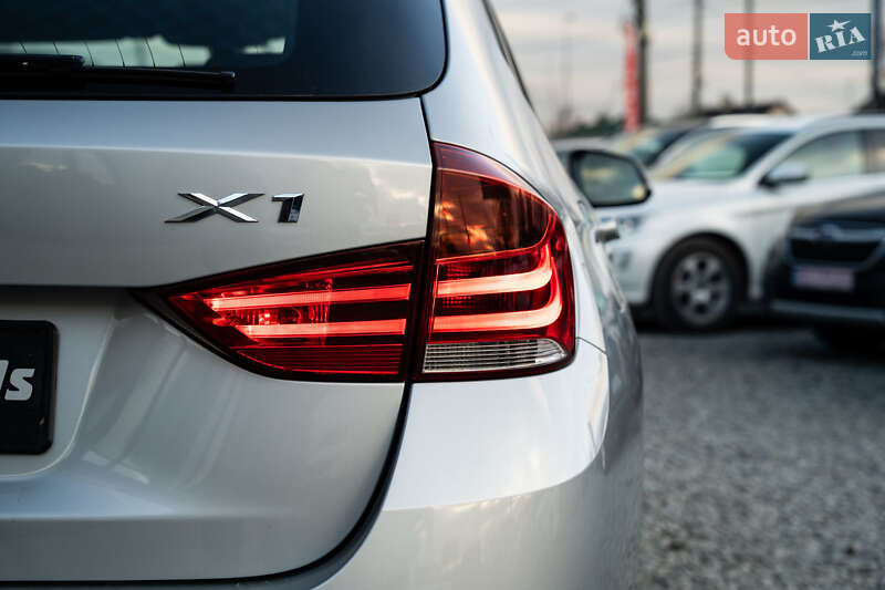 Внедорожник / Кроссовер BMW X1 2014 в Черновцах