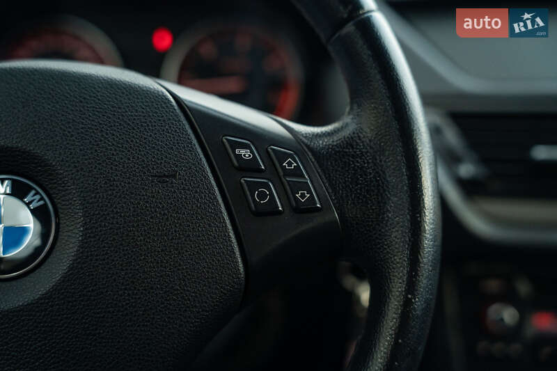 Внедорожник / Кроссовер BMW X1 2014 в Черновцах