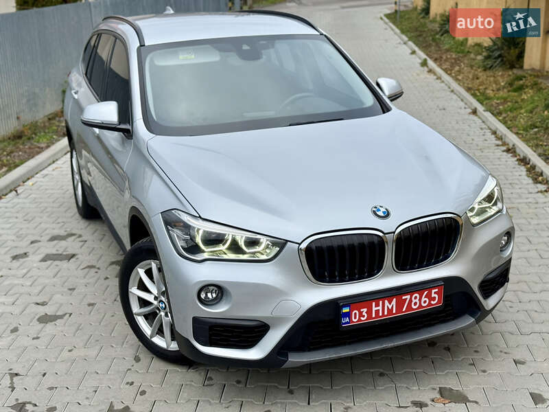 Внедорожник / Кроссовер BMW X1 2018 в Ужгороде