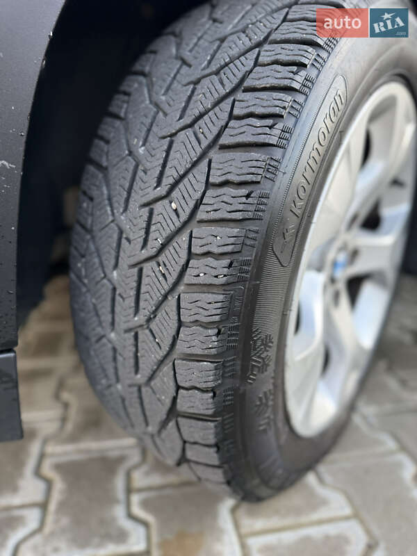 Внедорожник / Кроссовер BMW X1 2011 в Львове