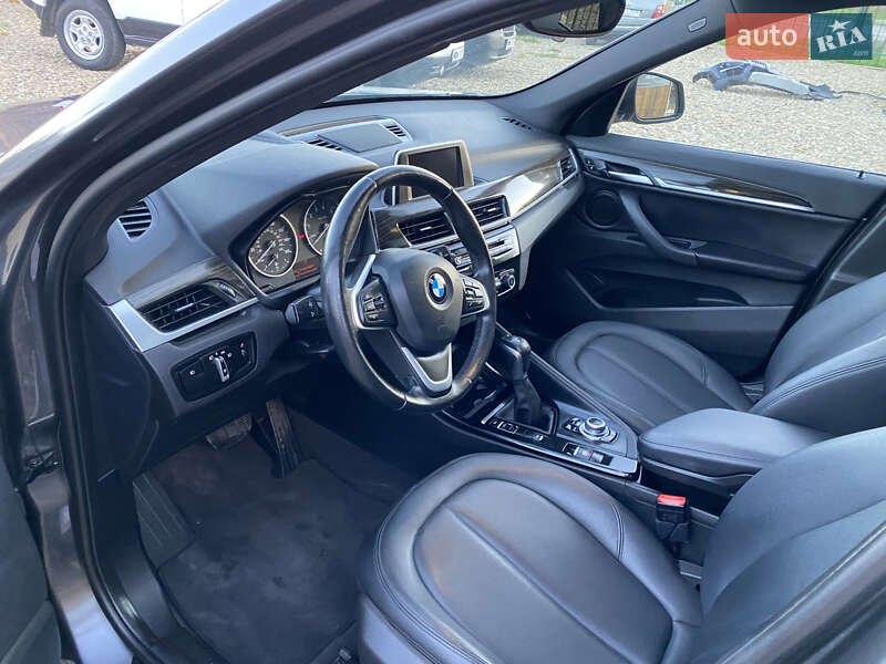 Внедорожник / Кроссовер BMW X1 2016 в Коломые фото 13 Внедорожник / Кроссовер BMW X1 2016 в Коломые