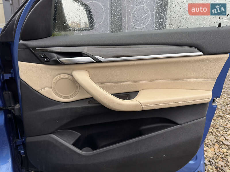 Внедорожник / Кроссовер BMW X1 2017 в Львове