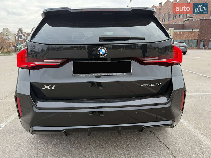 Внедорожник / Кроссовер BMW X1 2024 в Киеве