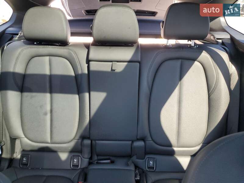 Внедорожник / Кроссовер BMW X1 2019 в Львове