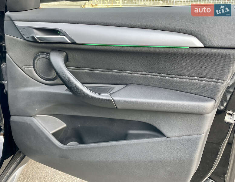 Внедорожник / Кроссовер BMW X1 2017 в Киеве