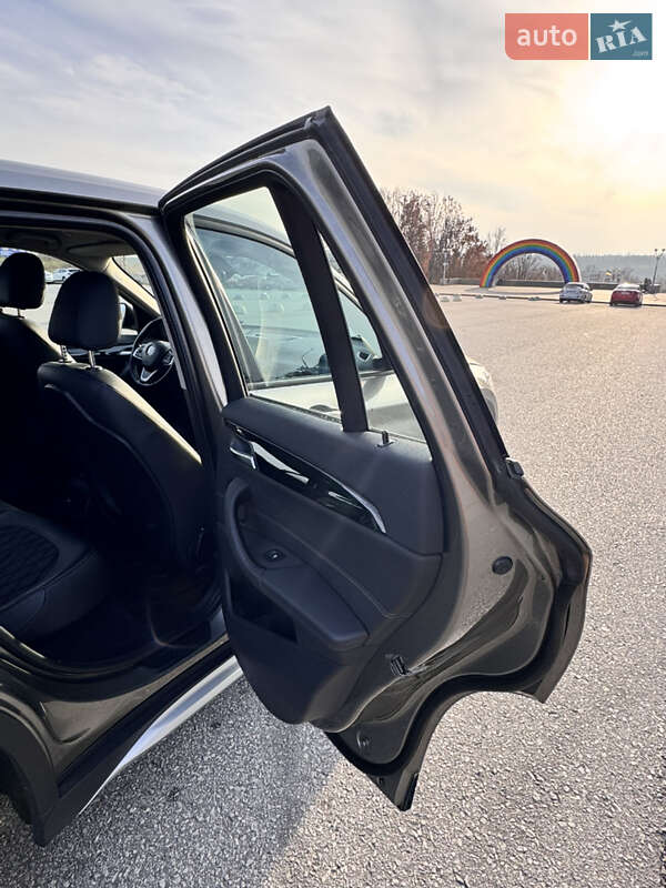 Внедорожник / Кроссовер BMW X1 2016 в Киеве фото 16 Внедорожник / Кроссовер BMW X1 2016 в Киеве