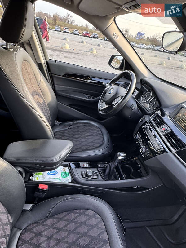 Внедорожник / Кроссовер BMW X1 2016 в Киеве фото 20 Внедорожник / Кроссовер BMW X1 2016 в Киеве