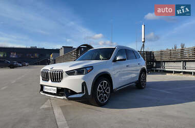Внедорожник / Кроссовер BMW X1 2023 в Киеве