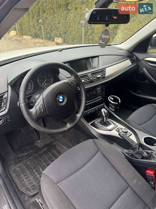 Внедорожник / Кроссовер BMW X1 2013 в Дунаевцах фото 16 Внедорожник / Кроссовер BMW X1 2013 в Дунаевцах
