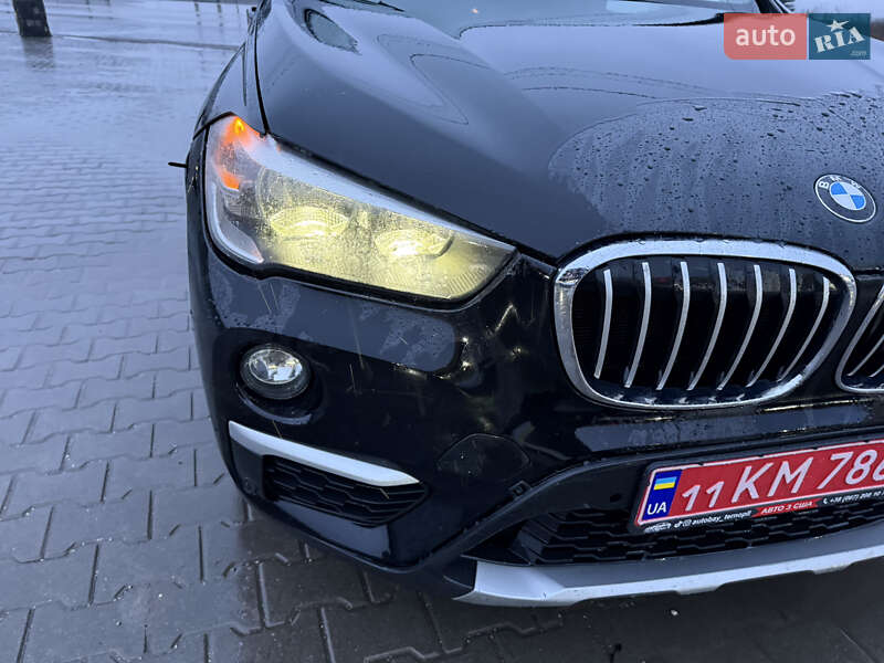 Внедорожник / Кроссовер BMW X1 2016 в Тернополе