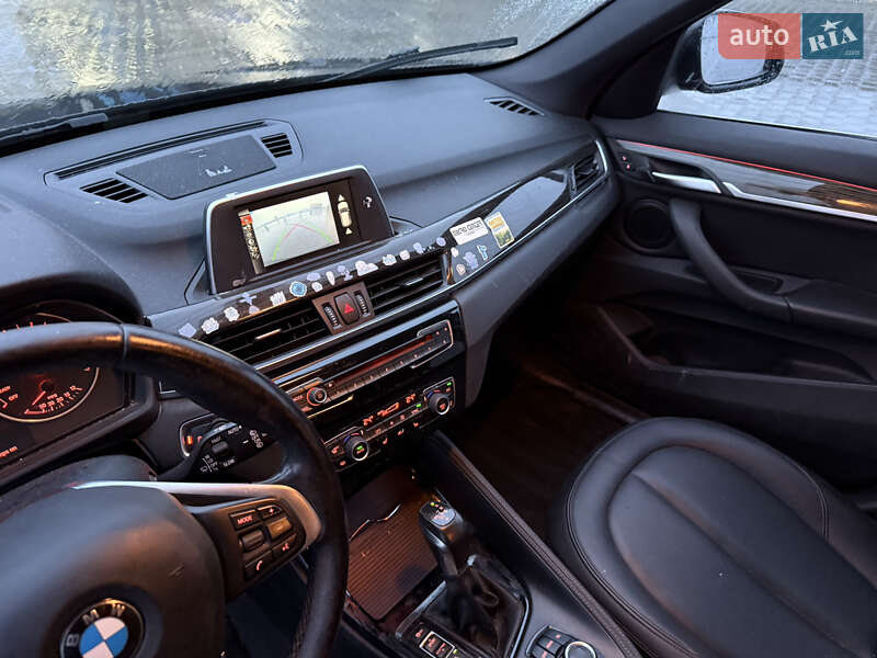 Внедорожник / Кроссовер BMW X1 2016 в Тернополе