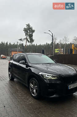 Внедорожник / Кроссовер BMW X1 2022 в Киеве