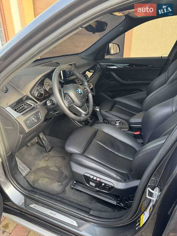 Внедорожник / Кроссовер BMW X1 2018 в Ровно