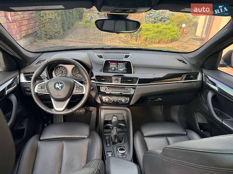 Внедорожник / Кроссовер BMW X1 2018 в Ровно