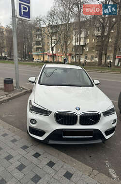Позашляховик / Кросовер BMW X1 2018 в Одесі