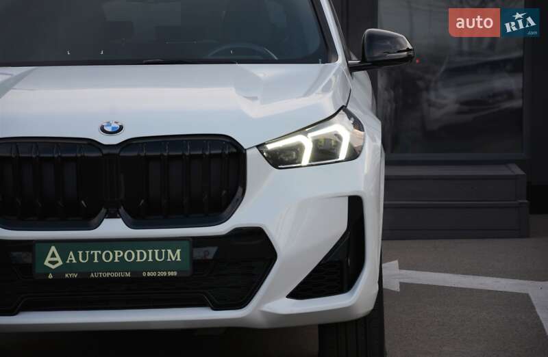 Внедорожник / Кроссовер BMW X1 2023 в Киеве