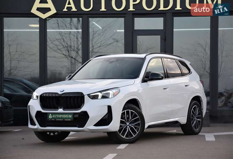 Внедорожник / Кроссовер BMW X1 2023 в Киеве