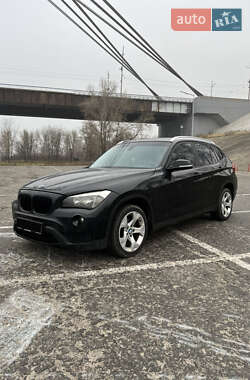 Внедорожник / Кроссовер BMW X1 2012 в Киеве