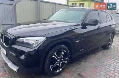 Внедорожник / Кроссовер BMW X1 2012 в Хмельницком