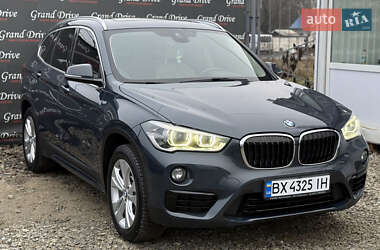 Внедорожник / Кроссовер BMW X1 2016 в Каменец-Подольском
