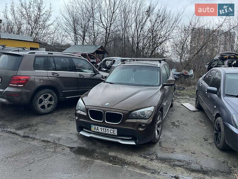 Позашляховик / Кросовер BMW X1 2011 в Києві