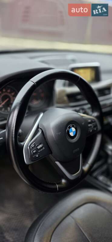 Внедорожник / Кроссовер BMW X1 2015 в Умани