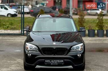 Позашляховик / Кросовер BMW X1 2015 в Києві
