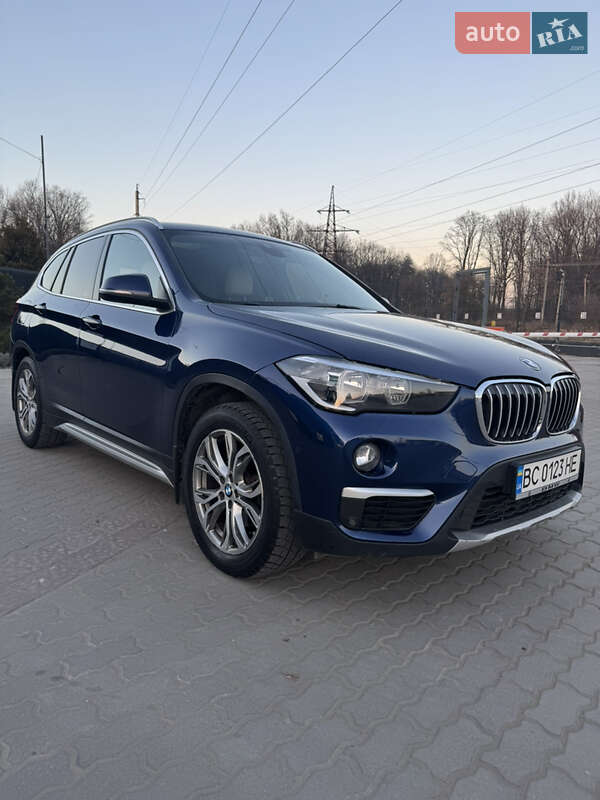 Внедорожник / Кроссовер BMW X1 2015 в Львове