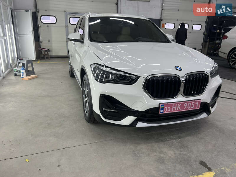 Внедорожник / Кроссовер BMW X1 2018 в Овруче фото 5 Внедорожник / Кроссовер BMW X1 2018 в Овруче
