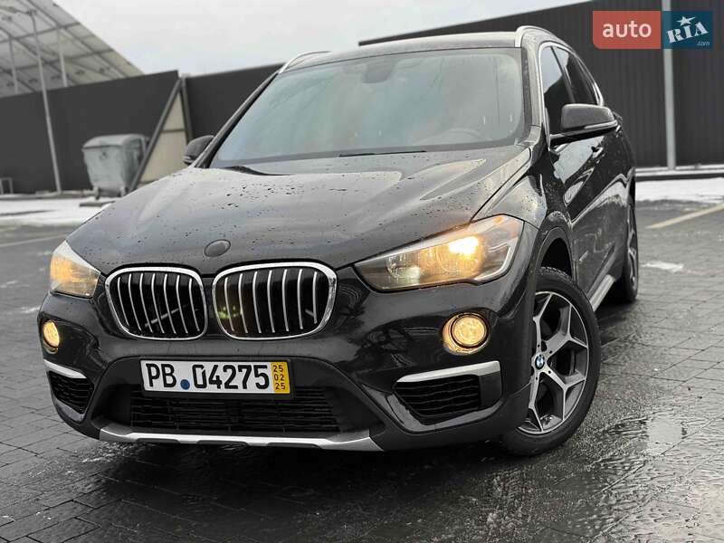 Внедорожник / Кроссовер BMW X1 2017 в Самборе фото 2 Внедорожник / Кроссовер BMW X1 2017 в Самборе